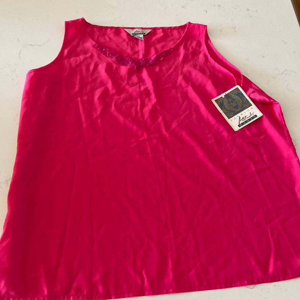 Barbie pink tank top with floral lace on chest Fashion Attitudes Women 24w NWT